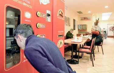 Una franquicia de restaurantes automáticos se cocina en Milán