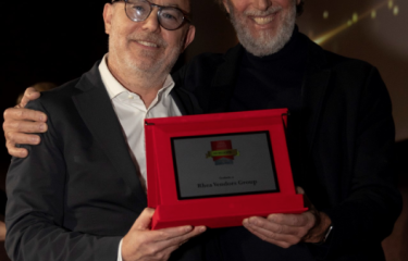 Rhea, galardonada en los China Awards 2023 por su notable crecimiento en el mercado chino