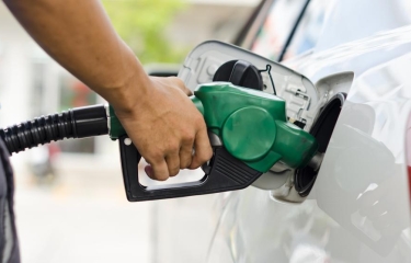 Se extiende la bonificación de 0,20€/lt extra para los transportistas Se extiende la bonificación de 0,20€/lt extra para los transportistas