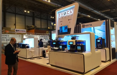 EVOCA sorprende en HIP en un stand lleno de interés e ilusión para los asistentes