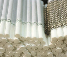 La nueva ley anti-tabaco de Estados Unidos restringe su venta a través de expendedoras