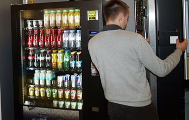 El vending, uno de los apoyos de los fabricantes de refrescos para promover la sostenibilidad medioambiental