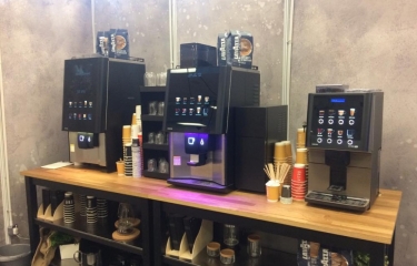 Azkoyen presentó sus nuevas máquinas en la European Coffee Expo de Londres