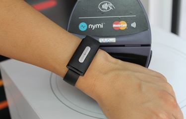 Los usuarios de ‘wearables’ se duplican y ya amenazan a los smartphones 