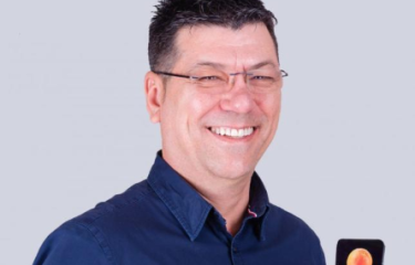 “El cliente demanda máquinas dispensing modernas, fiables y, sobre todo, operativas” “El cliente demanda máquinas dispensing modernas, fiables y, sobre todo, operativas”