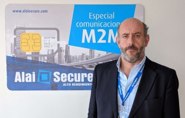 “El futuro de los Operadores Vending pasa por conectar su base de terminales, incorporar nuevos servicios y por securizar sus comunicaciones frente a intentos de intrusión” “El futuro de los Operadores Vending pasa por conectar su base de terminales, incorporar nuevos servicios y por securizar sus comunicaciones frente a intentos de intrusión”