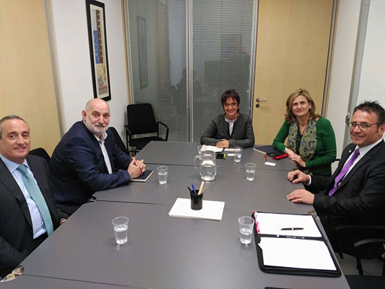 La inestabilidad política en Cataluña siembra inquietud entre las empresas de vending