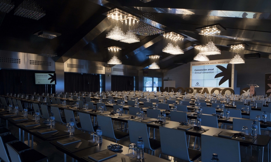 En 2016, el grupo Importaco aumentó un 10% su facturación y alcancó 452 millones de euros en ventas En 2016, el grupo Importaco aumentó un 10% su facturación y alcancó 452 millones de euros en ventas