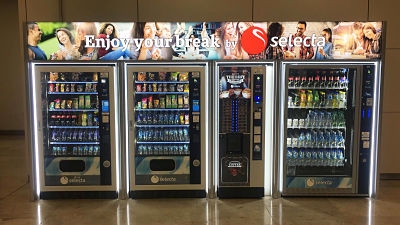 Selecta España aterriza en el aeropuerto de Madrid con 250 máquinas de vending