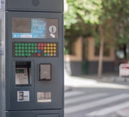 La gama iSelf de Ingenico se integran en los parquímetros de Madrid La gama iSelf de Ingenico se integran en los parquímetros de Madrid