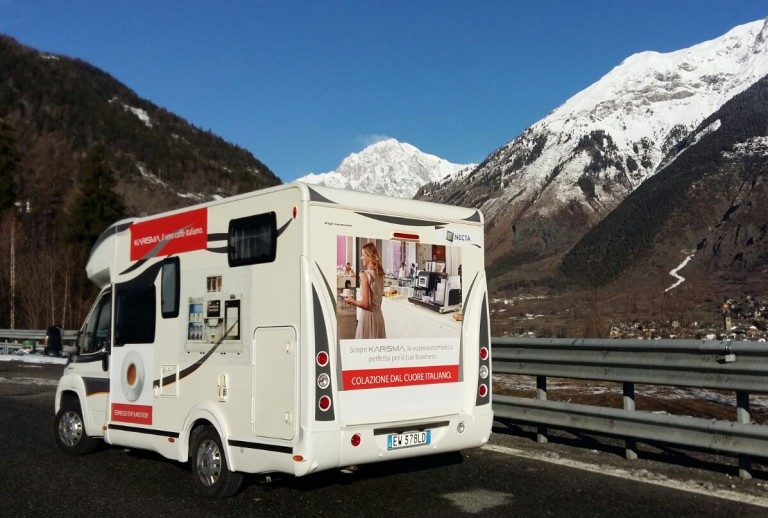 El tour de Karisma regresa a la carretera con parada en España El tour de Karisma regresa a la carretera con parada en España