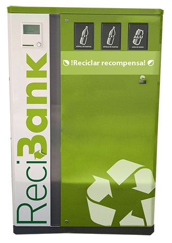 El reverse vending de Recibank recibe el reconocimiento del VI Concurso de Emprendimiento Universitario El reverse vending de Recibank recibe el reconocimiento del VI Concurso de Emprendimiento Universitario