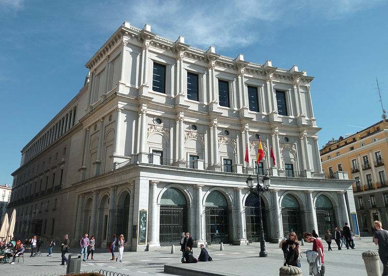 El Teatro Real saca a concurso sus máquinas expendedoras El Teatro Real saca a concurso sus máquinas expendedoras