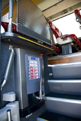 Vat Distribución y Vip Car equipan con vending el autobús más grande de Europa