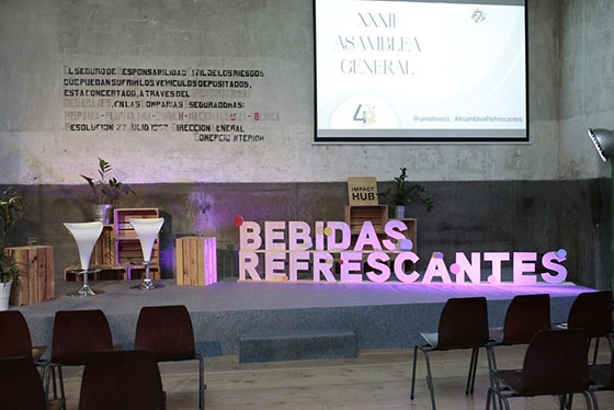 La industria de los refrescos reivindica que no se demonice un sector que aporta 3.806 millones de VAB