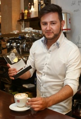 "El café de máquinas vending está por delante. Hay que seguir educando al cliente" "El café de máquinas vending está por delante. Hay que seguir educando al cliente"