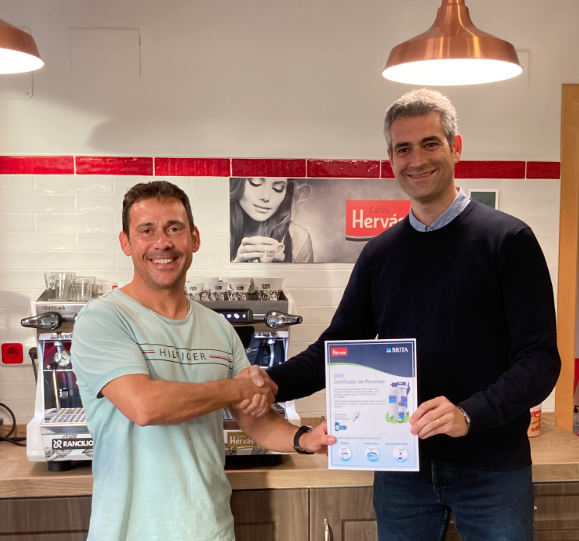 Brita aumenta un 225% los filtros MAXTRA reciclados en su división de Consumo