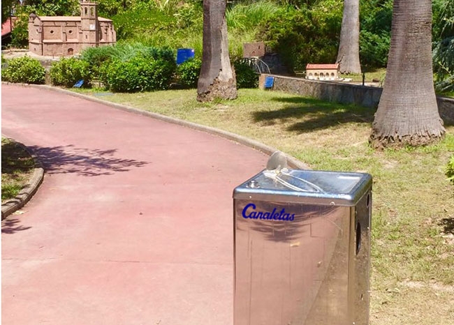 El parque temático ‘Catalunya en Miniatura’ apuesta por las fuentes de Canaletas El parque temático ‘Catalunya en Miniatura’ apuesta por las fuentes de Canaletas