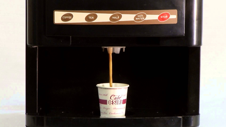 Las máquinas expendedoras, al margen de la normativa de aguas preparadas Las máquinas expendedoras, al margen de la normativa de aguas preparadas