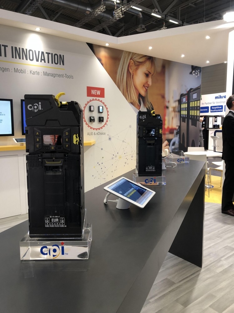 Gryphon, la nueva máquina de aceptación de monedas de Crane Gryphon, la nueva máquina de aceptación de monedas de Crane