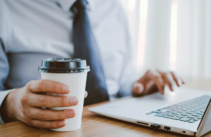 El 76% de los emprendedores considera que su vida ha mejorado desde que han iniciado su propio negocio El 76% de los emprendedores considera que su vida ha mejorado desde que han iniciado su propio negocio