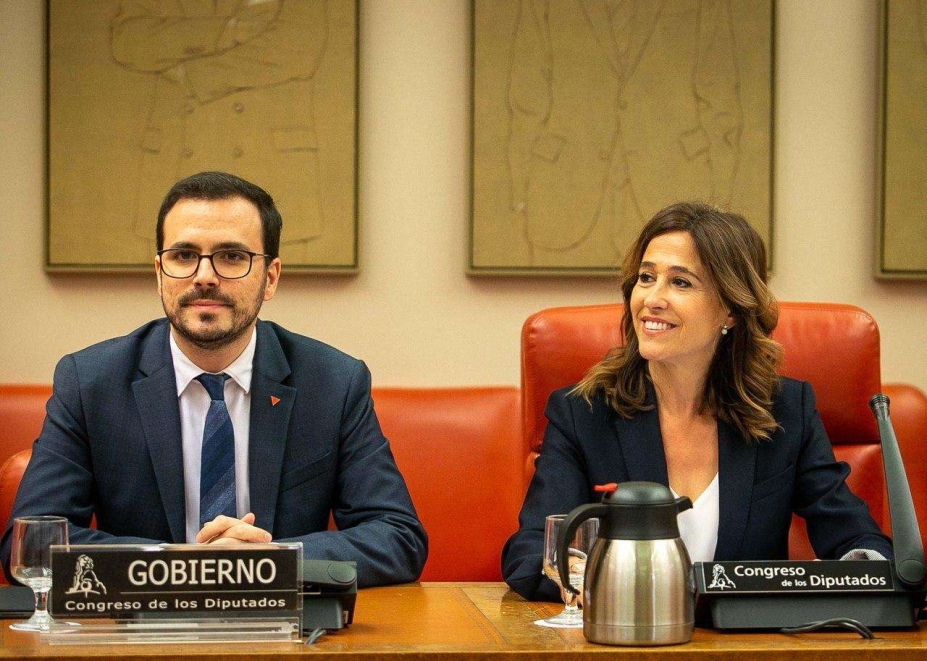 El Gobierno estudia etiquetados saludables e impuestos a los plásticos de un solo uso El Gobierno estudia etiquetados saludables e impuestos a los plásticos de un solo uso