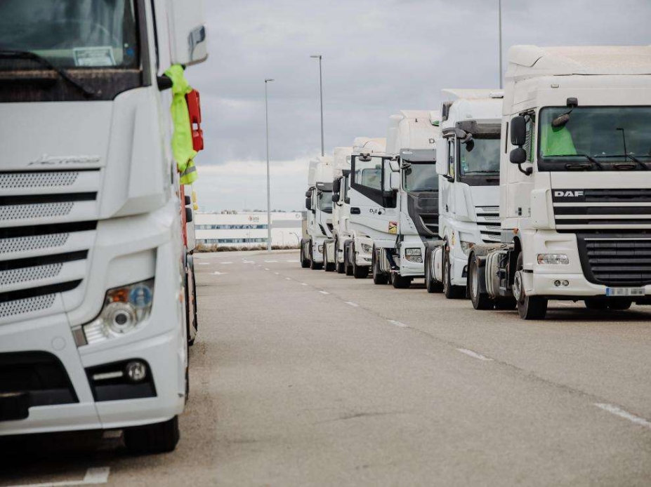 El gran consumo pide la colaboración del Gobierno para garantizar la cadena de suministro El gran consumo pide la colaboración del Gobierno para garantizar la cadena de suministro