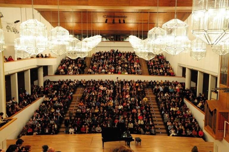 El vending dará servicio en el Auditorio Manuel de Falla El vending dará servicio en el Auditorio Manuel de Falla