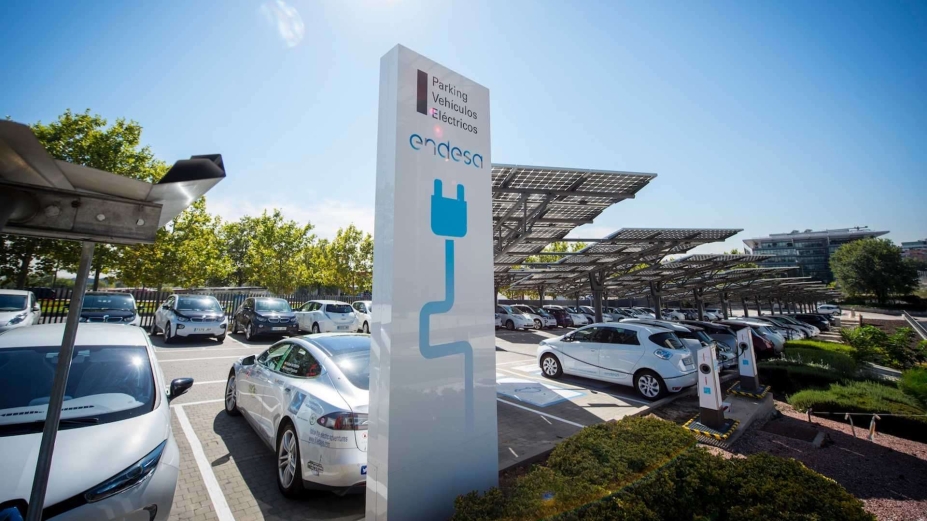 Electrolineras y espacios eficientes, ¿otra oportunidad para la distribución automática? Electrolineras y espacios eficientes, ¿otra oportunidad para la distribución automática?