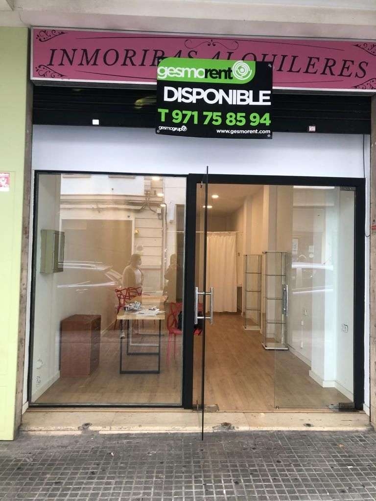 Eravending comienza las obras de su nueva tienda Abierto 25 horas Eravending comienza las obras de su nueva tienda Abierto 25 horas