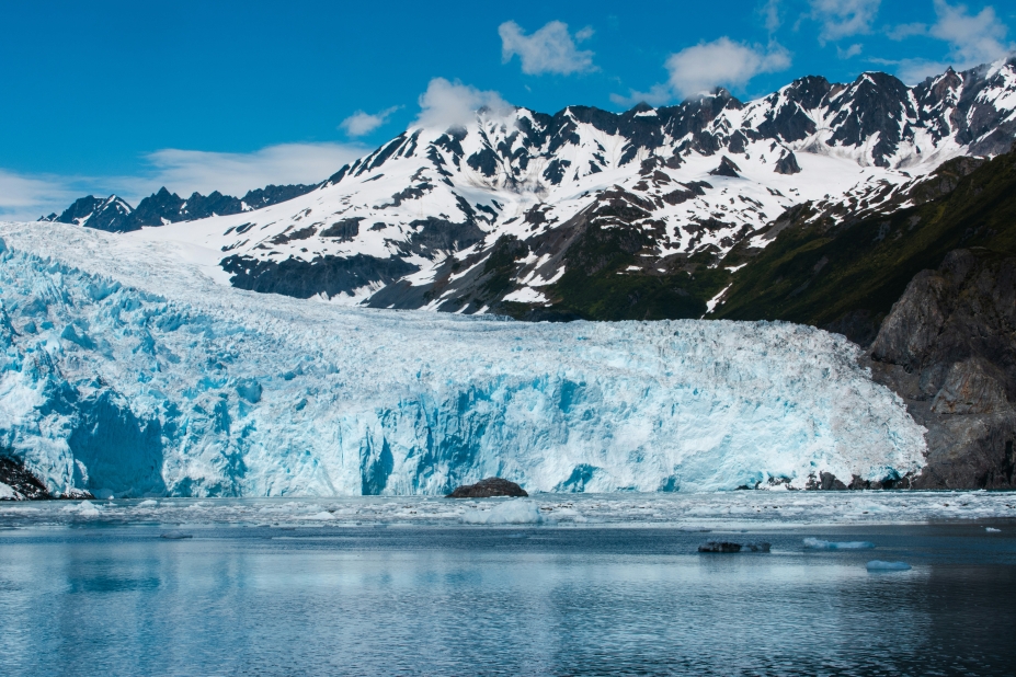 Expendedora lleva salud gratuita y anónima a Seward, Alaska