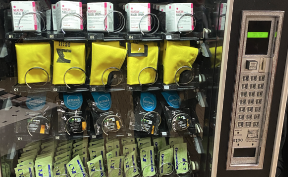 Innovación salvadora: las máquinas expendedoras combatirán las sobredosis en Milwaukee Innovación salvadora: las máquinas expendedoras combatirán las sobredosis en Milwaukee