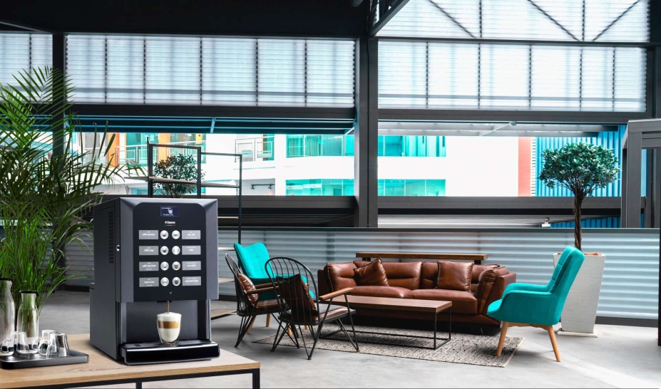 IPERAUTOMATICA: la máquina que conecta el vending y el OCS IPERAUTOMATICA: la máquina que conecta el vending y el OCS