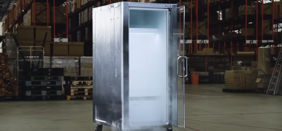 Japón trae una nueva forma para refrescarse: una cabina de frío para personas Japón trae una nueva forma para refrescarse: una cabina de frío para personas
