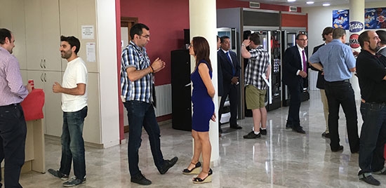 Jornada de Puertas Abiertas de Saeco en Valencia para mostrar la línea EVO Jornada de Puertas Abiertas de Saeco en Valencia para mostrar la línea EVO