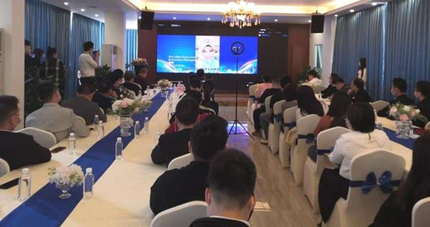 La feria asiática conquista a la distribución automática con un atractivo escaparate virtual La feria asiática conquista a la distribución automática con un atractivo escaparate virtual