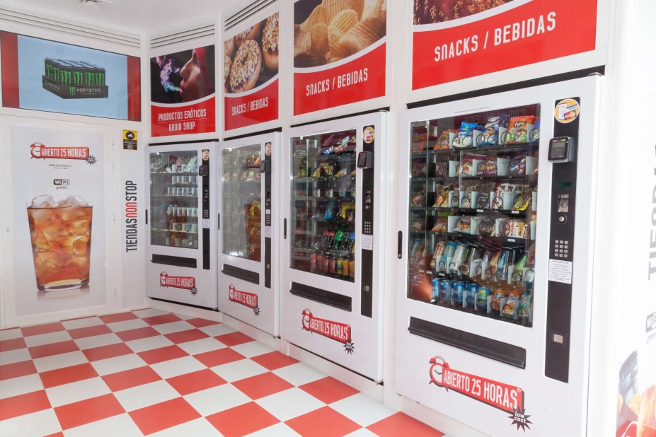 La nueva tienda premium Abierto 25 horas de Eravending llega hasta Torremolinos