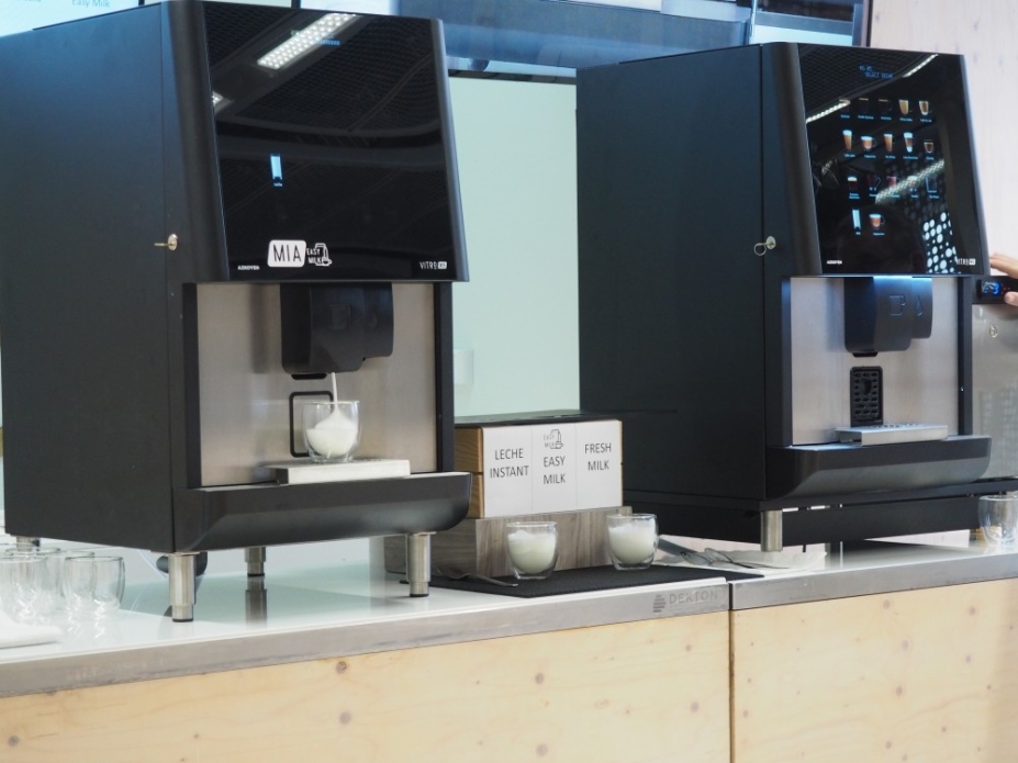 La tecnología de Leche MIA Easymilk vuelve a conquistar a la industria unattended La tecnología de Leche MIA Easymilk vuelve a conquistar a la industria unattended
