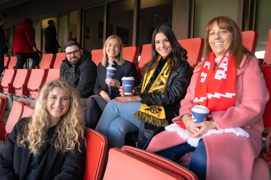 Lavazza comienza el año brindando con café por el fútbol femenino Lavazza comienza el año brindando con café por el fútbol femenino