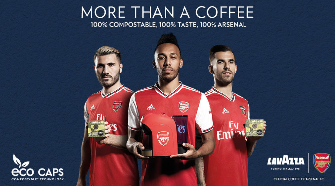 Lavazza pone a la venta la cafetera oficial del Arsenal