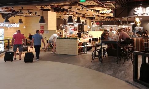 Los aeropuertos se convierten en auténticos oasis de restauración automática