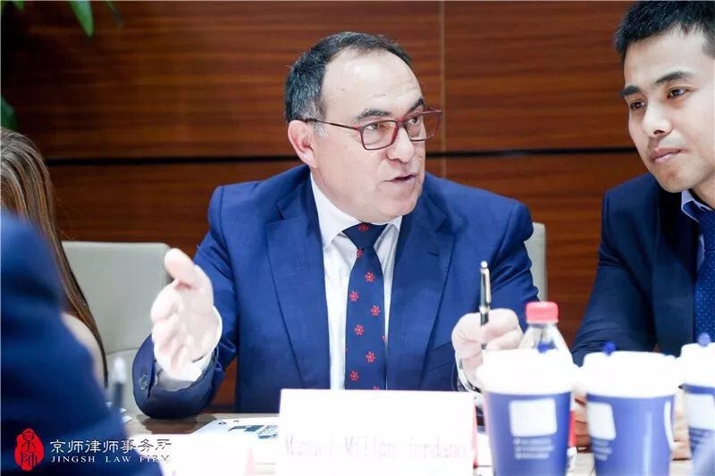 “En España le va bien a quien se preocupa por sus máquinas” “En España le va bien a quien se preocupa por sus máquinas”