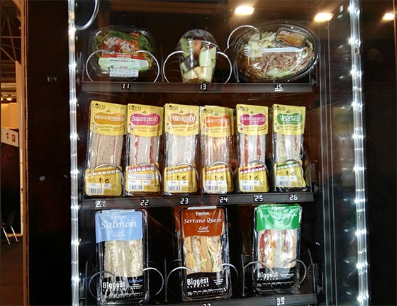 La empresa decide las máquinas de vending a instalar; pero los trabajadores ponen el dinero La empresa decide las máquinas de vending a instalar; pero los trabajadores ponen el dinero