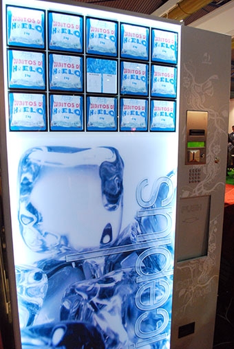 Hielo de calidad las 24 horas del día gracias al vending Hielo de calidad las 24 horas del día gracias al vending