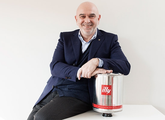 “El vending está preparado para dar el salto de calidad, con capacidad para dar un servicio increíble” “El vending está preparado para dar el salto de calidad, con capacidad para dar un servicio increíble”