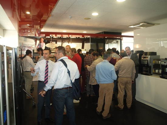 Necta fomenta el trato cordial con el cliente en una nueva Jornada de Puertas Abiertas