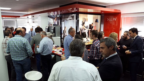 Necta abre las puertas de su negocio a los profesionales