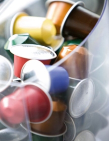 La guerra de las cápsulas enfrentará a Nespresso y Sara Lee