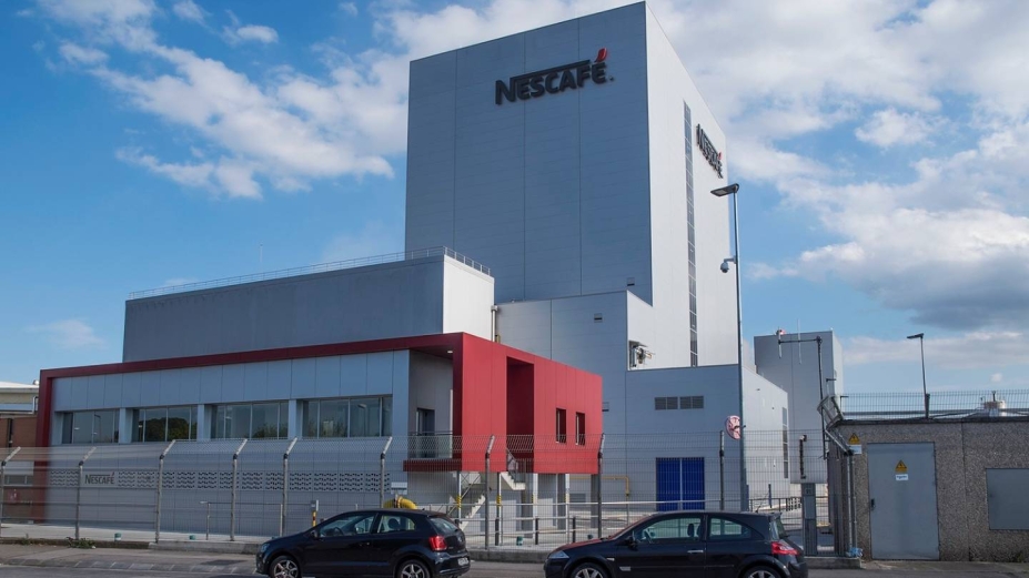 Nestlé disminuye en un 36% las emisiones de CO2e en sus diez plantas en España Nestlé disminuye en un 36% las emisiones de CO2e en sus diez plantas en España