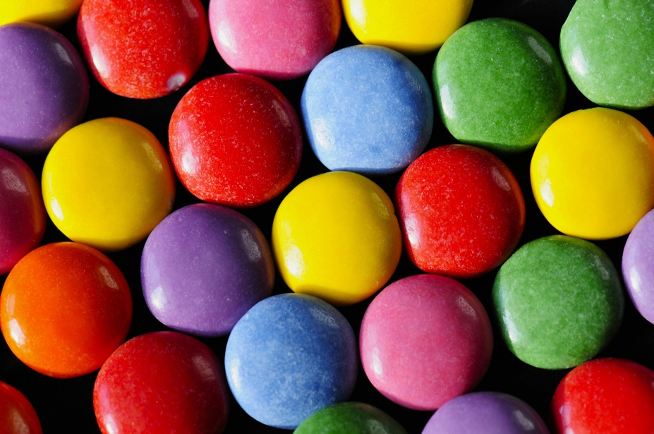 Nestlé eliminará los colorantes artificiales de todos sus productos para finales de 2026 Nestlé eliminará los colorantes artificiales de todos sus productos para finales de 2026
